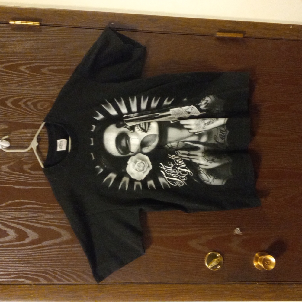 Graphic T-shirt. Black. Size xl . Gothic, hard-core, street certified